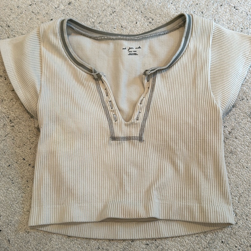 Urban out from under cropped top size xs/s